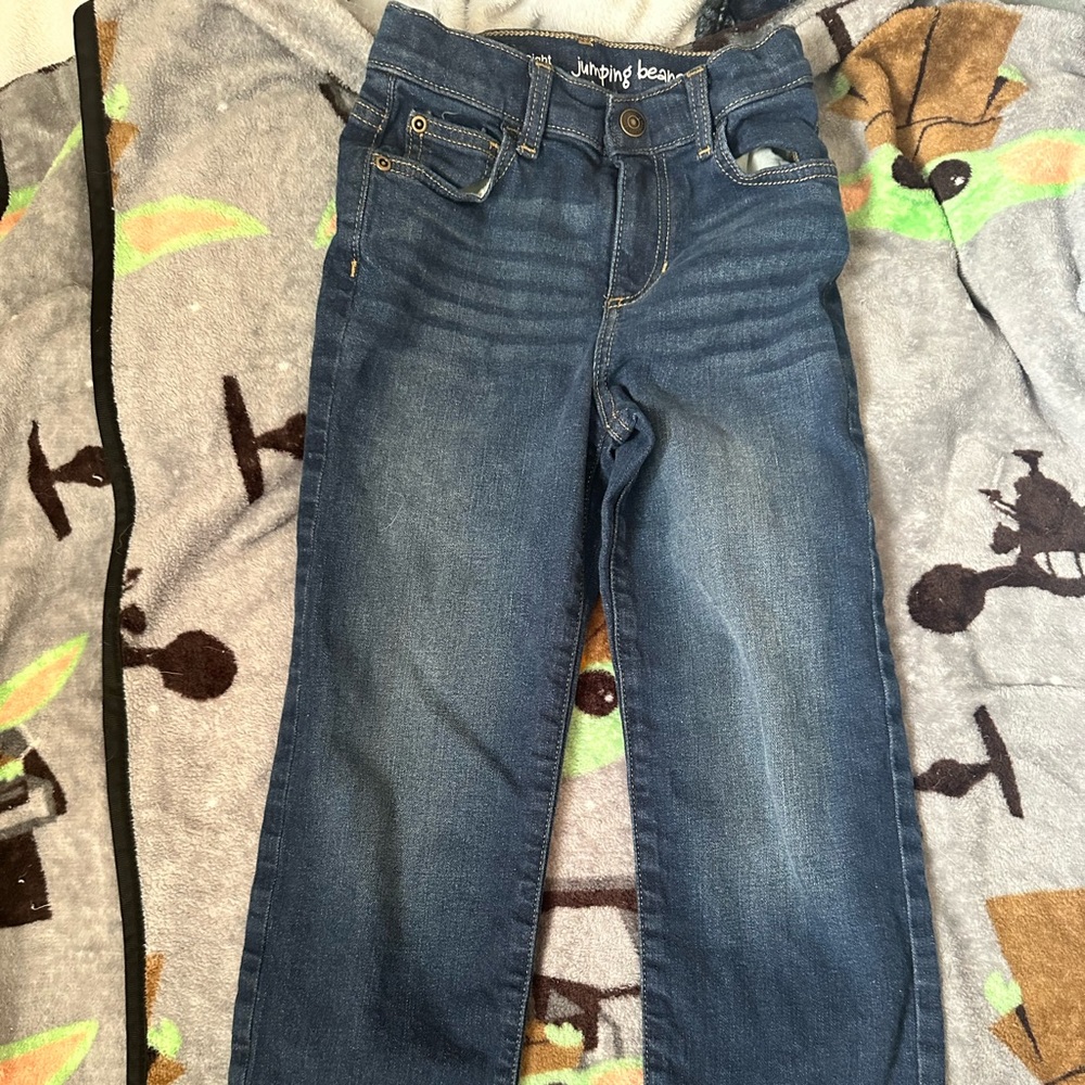 Jumping beans (kohls brand)
Size 7 kids straight leg